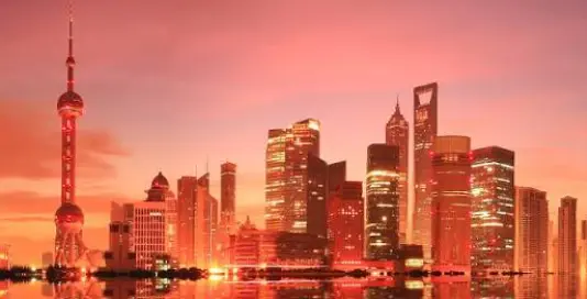魔都打卡聚会新姿势！上海夜游地图+美食路线，解锁夏日限定狂欢🌃